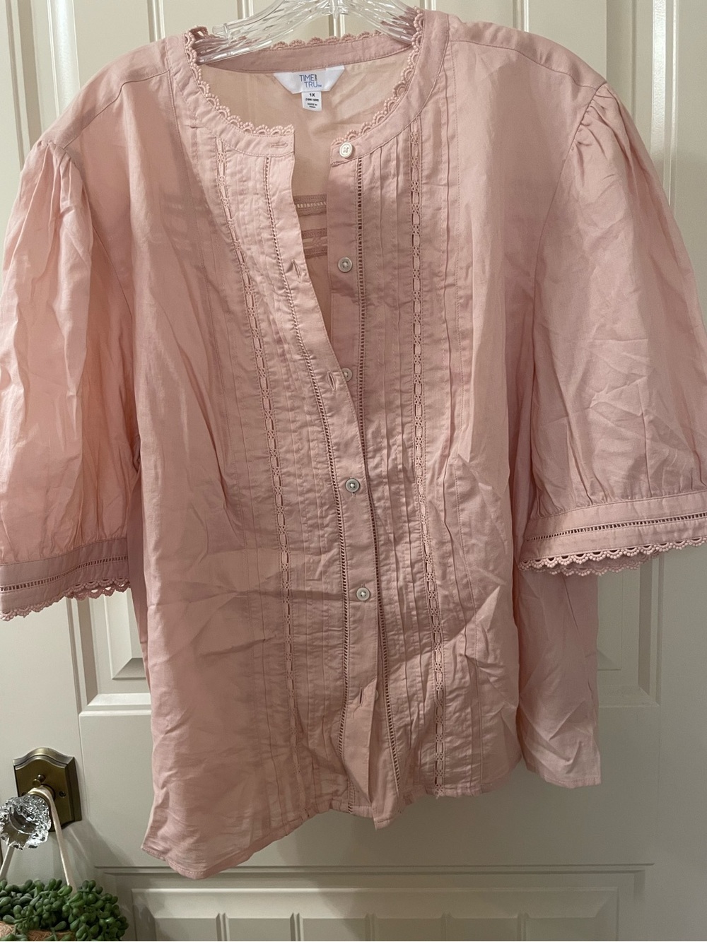Time and Tru Blush Pink Pintuck Lace-Trim Button Blouse nwot